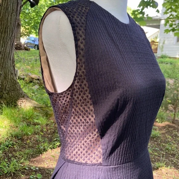 Barney’s NY Navy Lace Detail Dress sz 4 - Picture 6 of 17